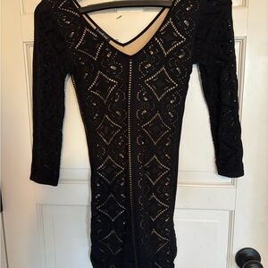 bebe Black Patterned Long Sleeve Dress